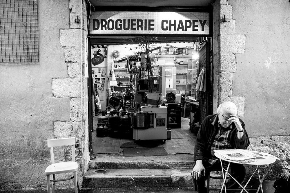 Nice 2017 -Droguerie - street photography